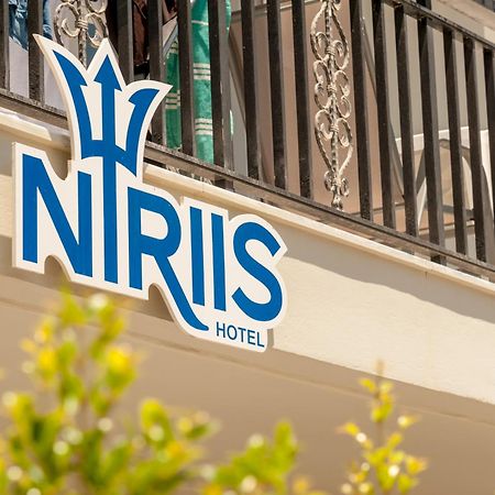 Niriis Hotel Kato Daratso Exteriér fotografie